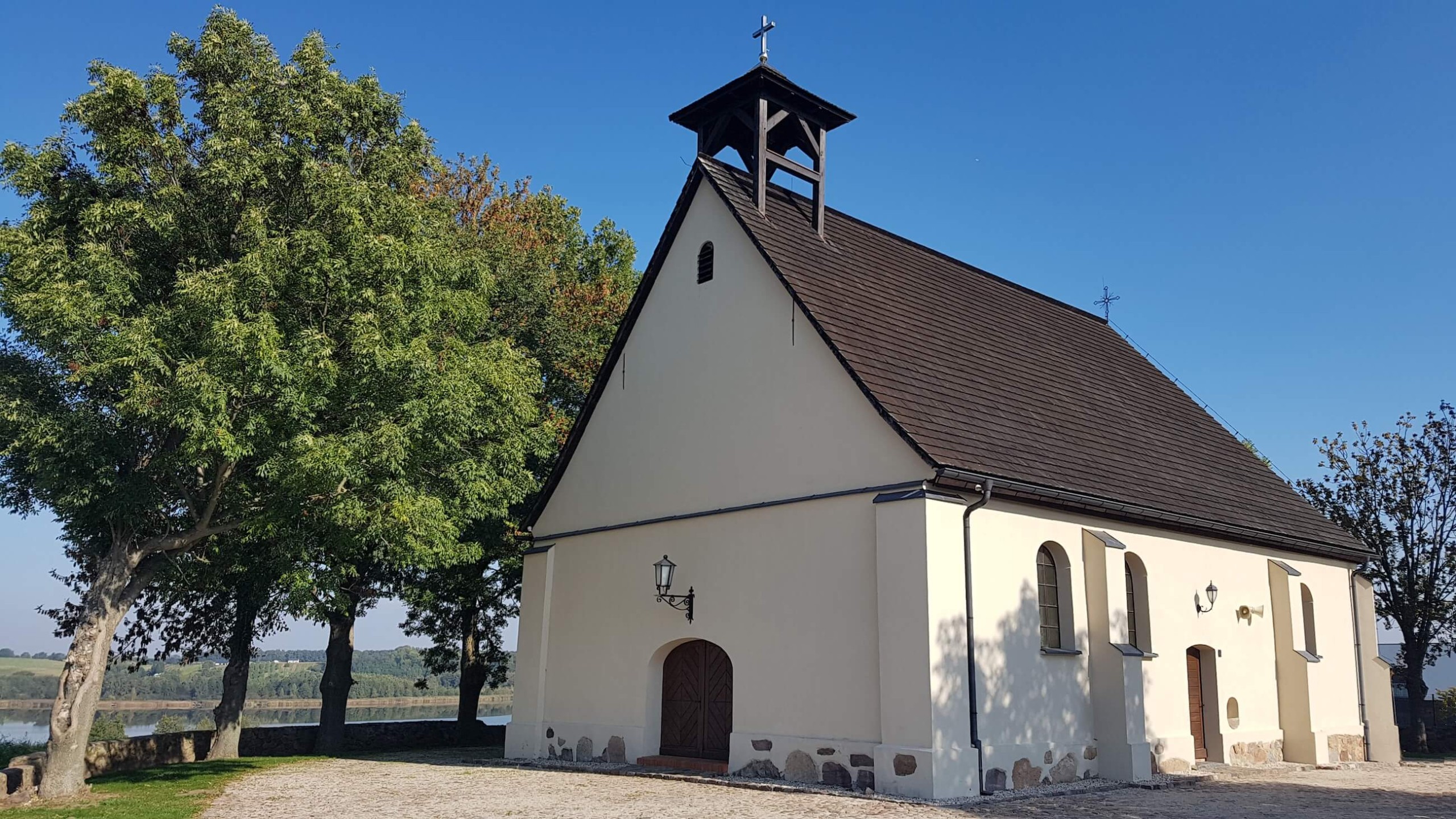 Kościół Św Wawrzyńca Dolsk po remoncie (3) 2